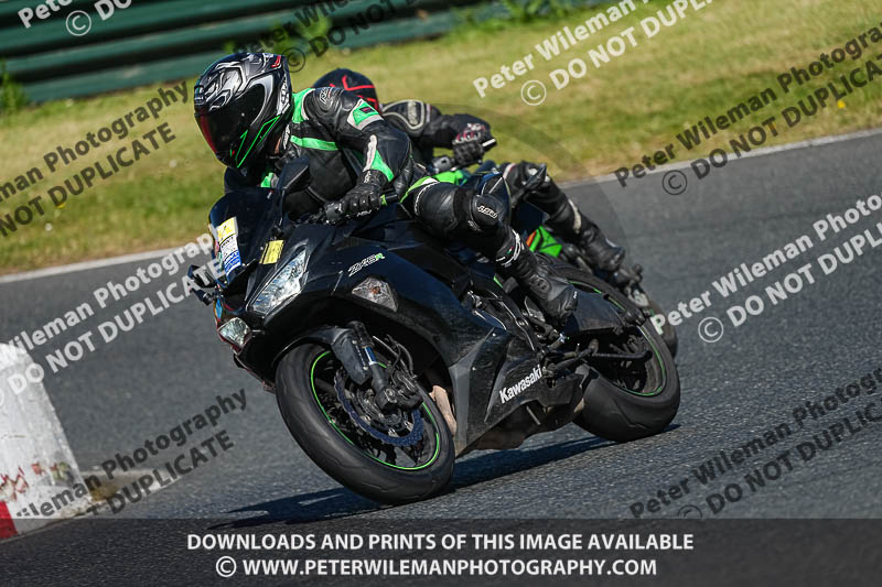 enduro digital images;event digital images;eventdigitalimages;mallory park;mallory park photographs;mallory park trackday;mallory park trackday photographs;no limits trackdays;peter wileman photography;racing digital images;trackday digital images;trackday photos
